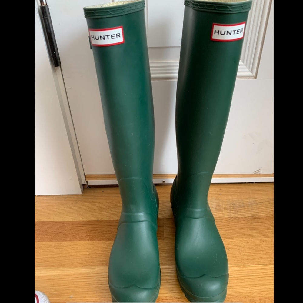 (Worn once) tall Hunter green rain boots